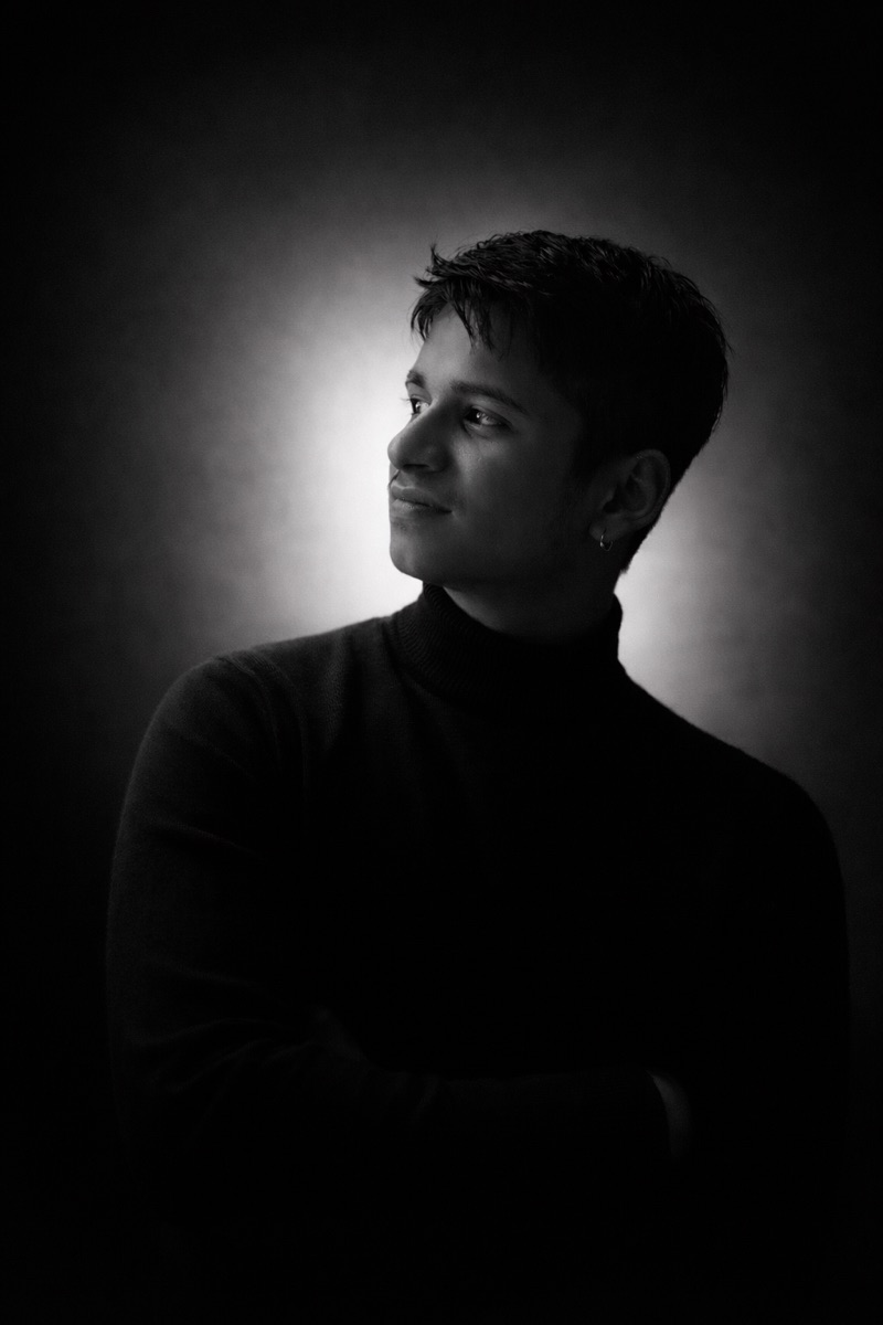 Black-and-white portrait of Garvit Prakash in profile